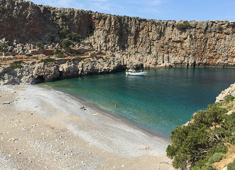 Παραλία Μένιες